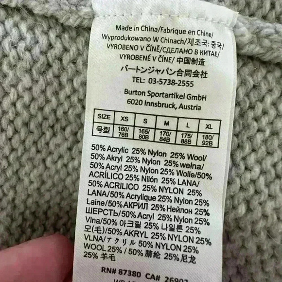 Women's Gray Burton Cardigan Size S Small New with Tags Long Sleeve Warm - Picture 9 of 10